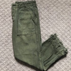Free people Distressed pants